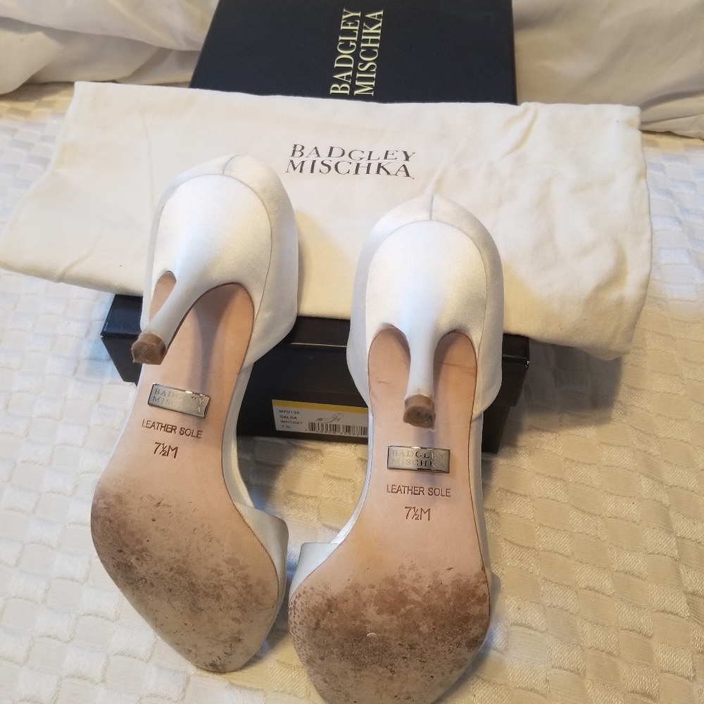 Badgley Mischka Heels - Picture 7 of 9